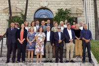 Los participantes en la reunión