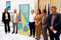 Representantes institucionales en la presentación celebrada en el Ayuntamiento