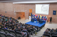 La cita se celebró en el aula magna de la Facultad de Ciencias de la Comunicación y Turismo