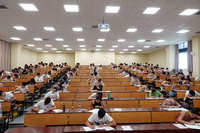 Aula de exámenes de la Facultad de Medicina